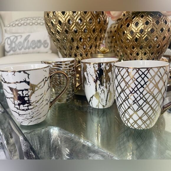 Certified International
4 Piece gold  Multi-Colored Porcelain 16 oz. Mug Set - Picture 9 of 11